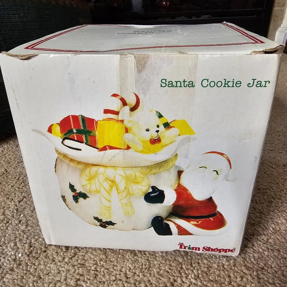 Vintage Santa Cookie/Candy Jar. - Picture 3 of 4